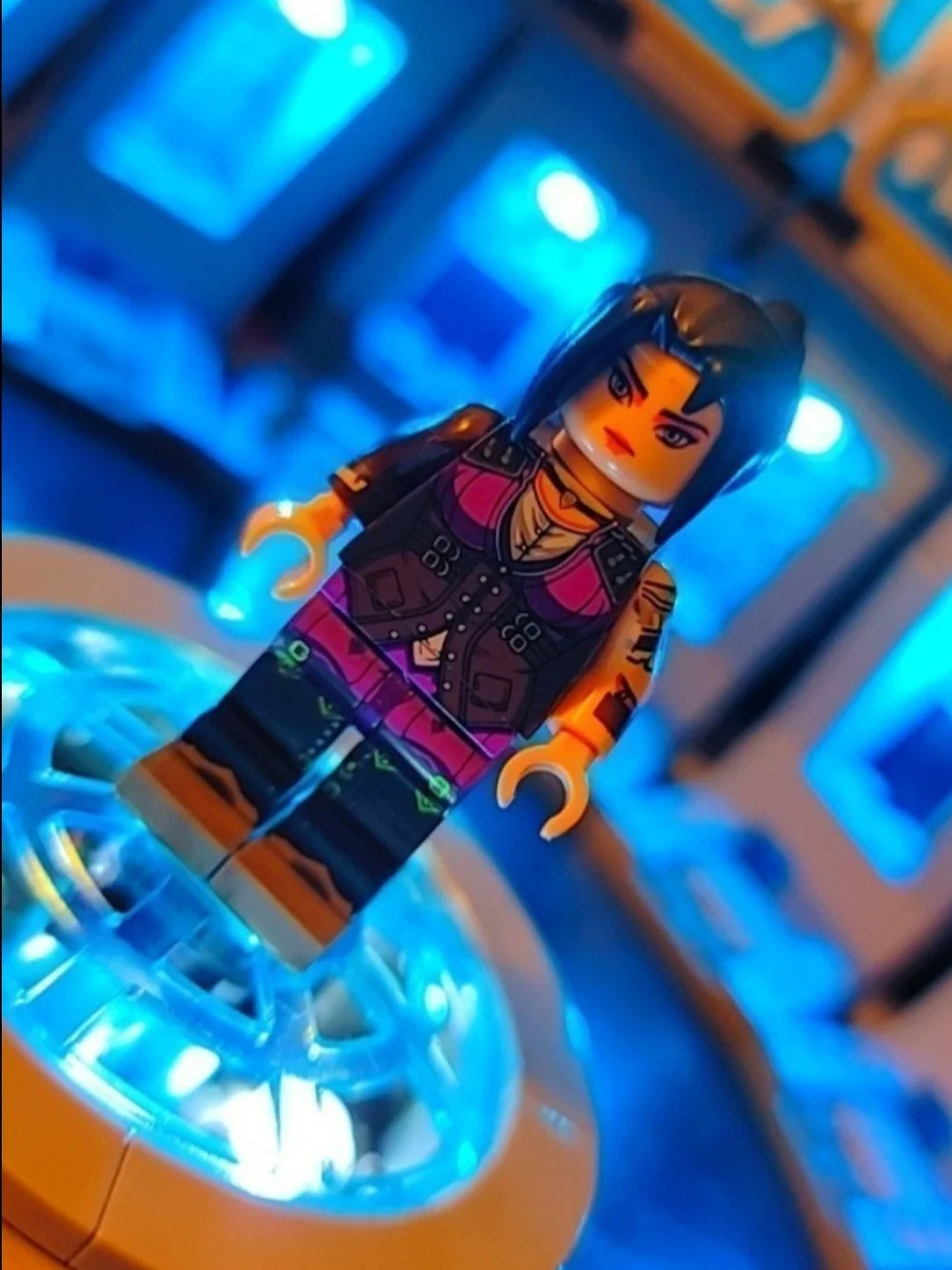Arcane Caitlyn Minifigure Lego Compatible